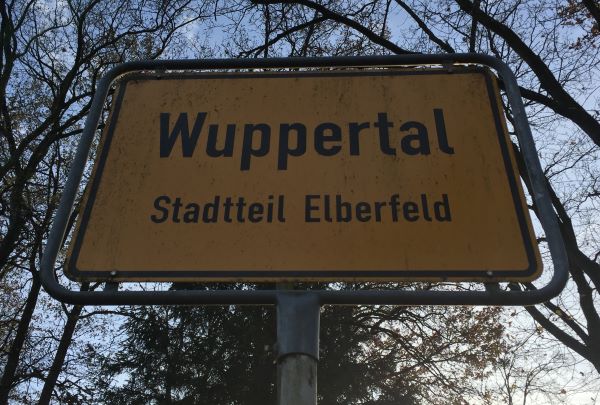 Ortsanfang-Straßenschild Wuppertal