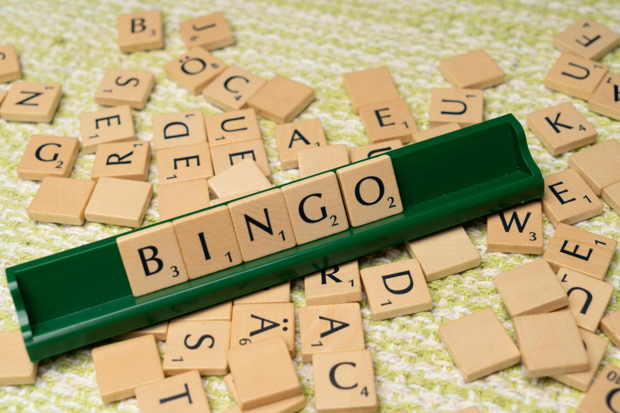 Bingo-Schriftzug beim Scrabble